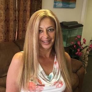 Meet your Posher, Lucinda